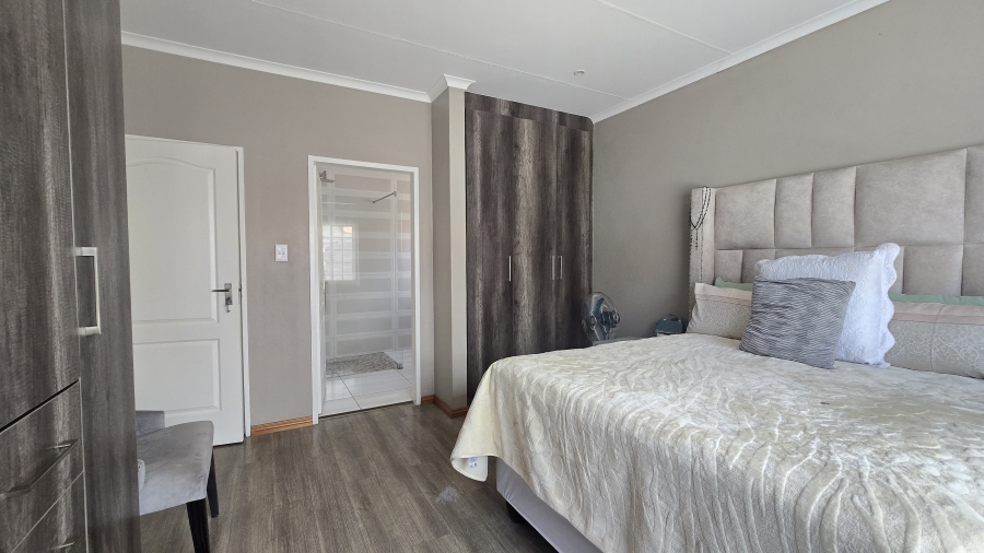 3 Bedroom Property for Sale in Waterkloof North West
